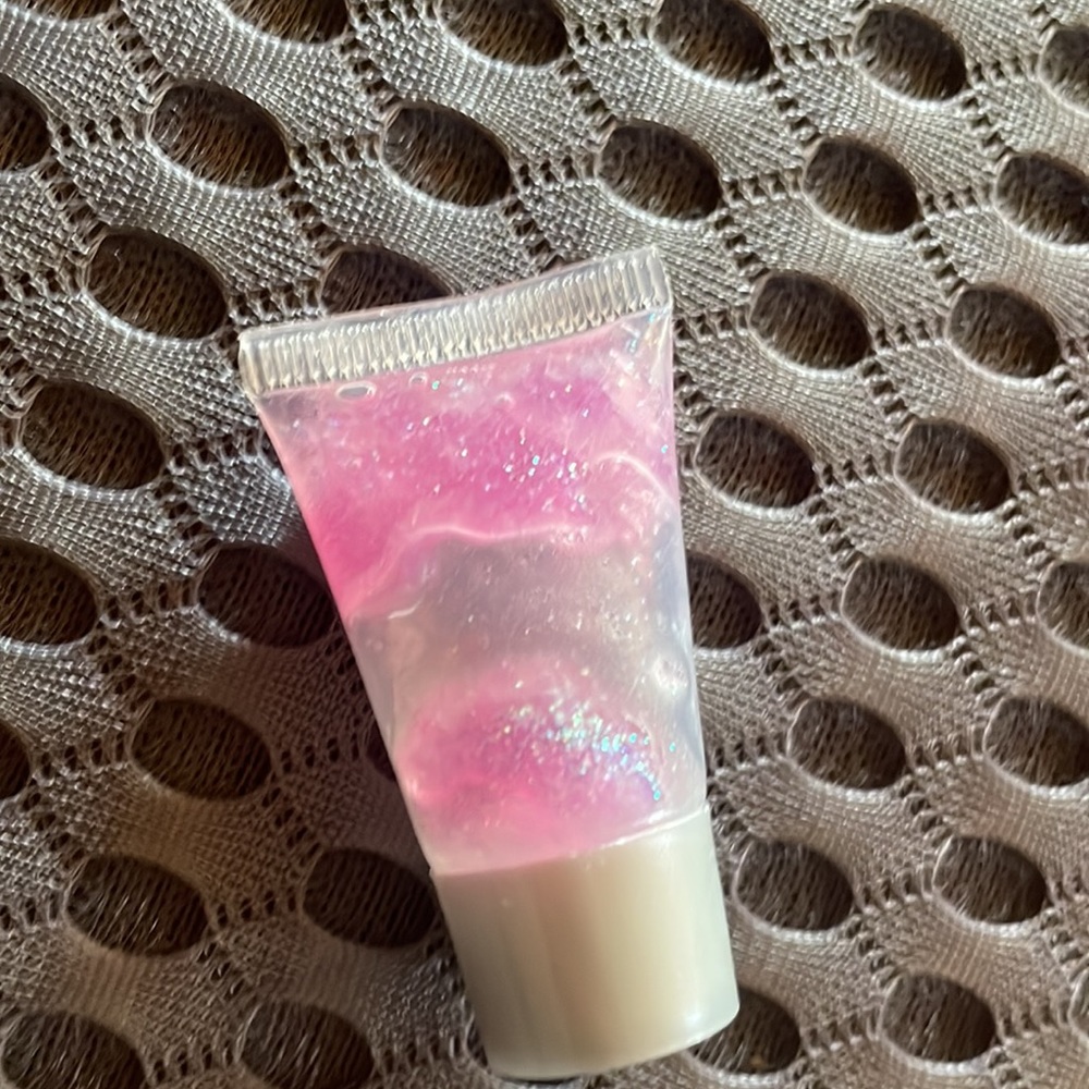 Hello Kitty Bodycare Set - Picture 6 of 6